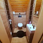 Vikendovy Dom U Vasila * Kékellő
