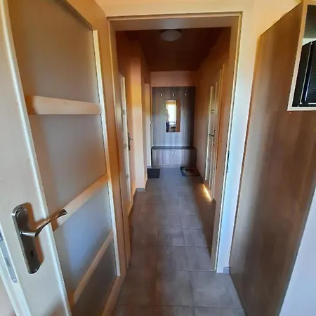 Vikendovy Dom U Vasila 度假居 Krahule