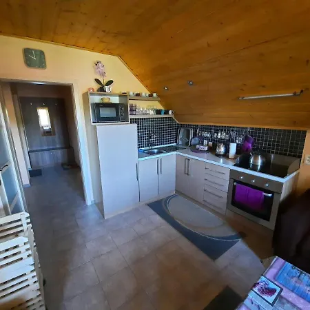 Holiday home Vikendovy Dom U Vasila *